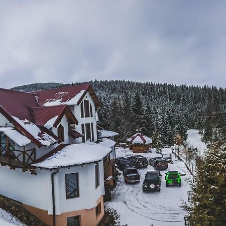 Affittacamere 12 Months Estate Myslovka Esterno foto